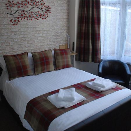 Trevali Guest House ボグナー・リージス エクステリア 写真