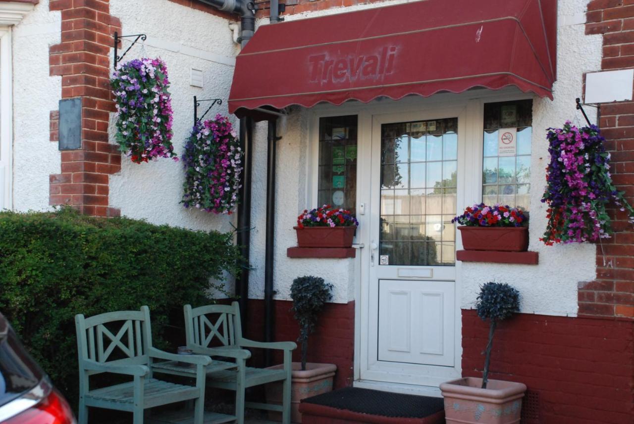 Trevali Guest House ボグナー・リージス エクステリア 写真